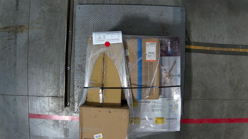 Lighting & Electrical - Storied Home, Rennnsan, LLHZSY, HINNIXY - Est Retail $1,877- 1plt