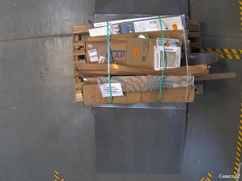 Flooring & Rugs - Closet Evolution, HOUSEHOLD ESSENTIALS, VEVOR, Beverly Rug, JONATHAN Y, Minky - Est Retail $2,737