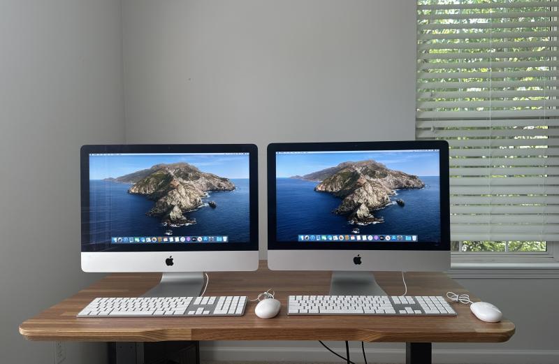 (2) Apple iMac A1418 21.5 inch All-In-One. Tested and Working.