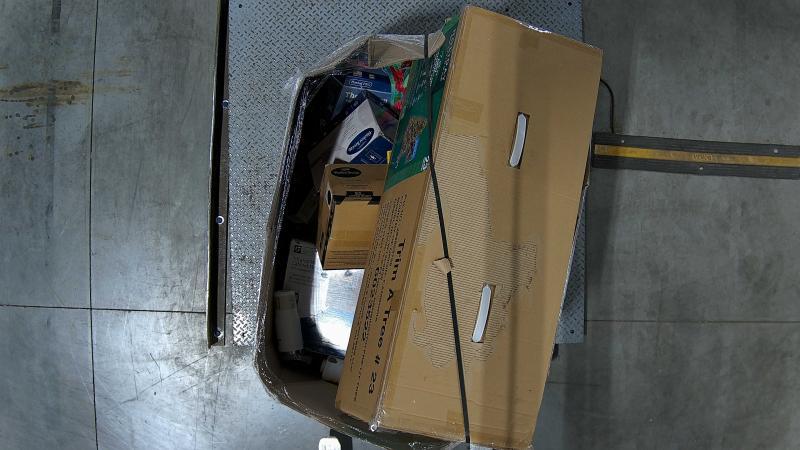 Holiday Living 7.5ft New Kensington Pine Pre-lit Tree, Honeywell Home White Smart Compatible Thermostat - MSRP $2,967