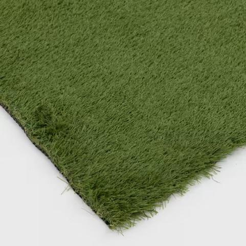 Lawn & Garden - TrafficMaster Heavyweight Artificial Grass Rug - Est Retail $869