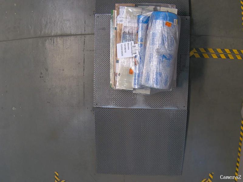 Flooring & Rugs - Roberts, TrafficMaster, Lifeptoof - Est Retail $1,142- 1plt