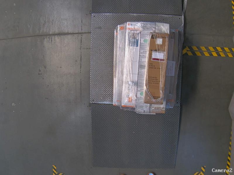 Flooring & Rugs - Lifeproof Webb Creek Hickory Vinyl Plank Flooring, Vesinet Oak, TrafficMaster - Est Retail $926