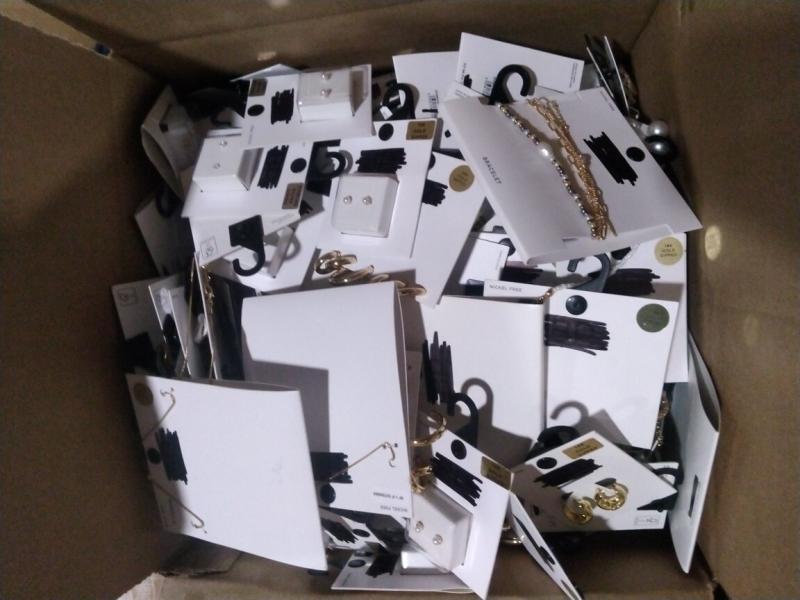 Luxury Department Store - Jewelry