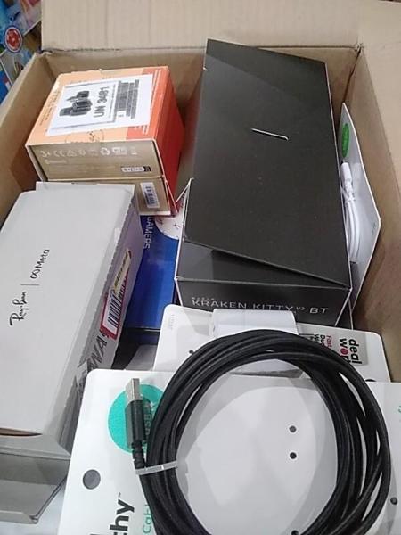 Electronics - Anker, Razer, HP, Heyday, HyperX, Microsoft, Xbox, Nintendo - Est Retail $1,724