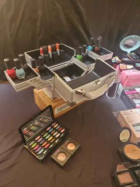 Cosmetics Cover Girl, Max Factor, Maybelline,MaryKate & Ashley, Axe..