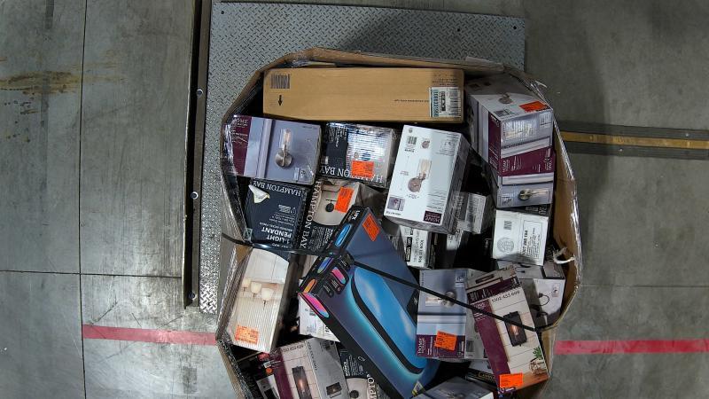 Lighting & Electrical - Lifx, Hampton Bay, Ring, Commercial Electric - Est Retail $4,230- 1plt