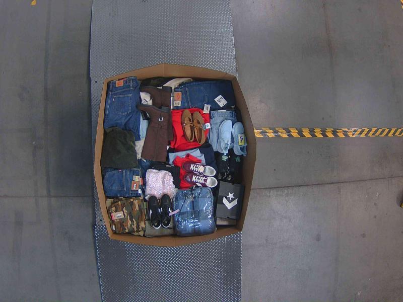 Apparel - Levi's, Converse, All In Motion, Skechers, Universal Thread - Est Retail $10,259- 1 plt