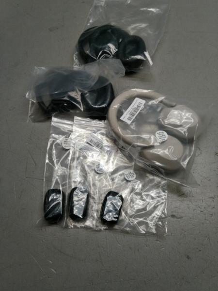 C Grade - Audio - Sony Bluetooth Headphones & Earbuds - MSRP $1,999