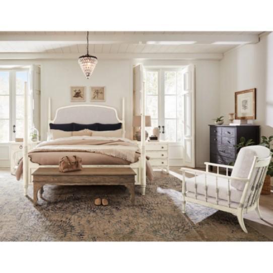 Truckload - Furniture - Alcy Upholstered Four Poster Bed, Cheronda Montecito Counter Stool, Hayley Desk - MSRP $27,241