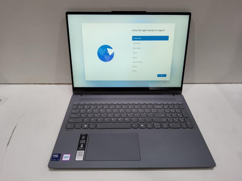 A Grade - Lenovo IdeaPad 5i 2-in-1 16" WUXGA Touch, Intel Core Ultra 5 225U, 16GB, 512GB - MSRP $589
