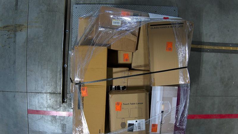 Lighting & Electrical - HUOKU, Kichler, Progress Lighting, Juno - Est Retail $5,760- 1plt