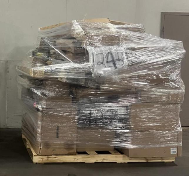 1 Pallet Mixed Automotive/Sporting/Misc. - Original MSRP: $20,100