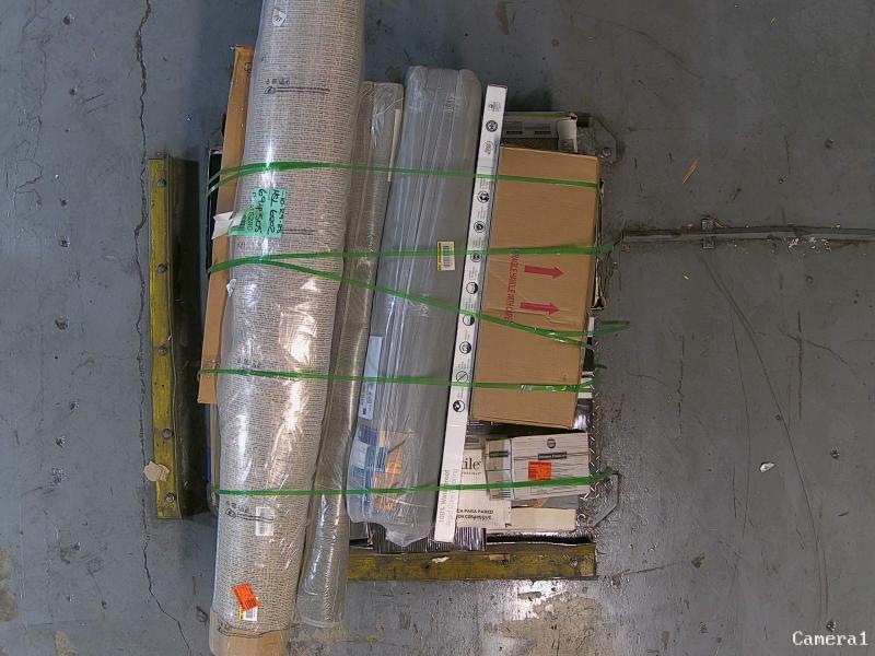 Flooring & Rugs - Closet Evolution, BALTA, RADICI USA, Ivy Hill Tile, World Rug Gallery, Jeedeson - Est Retail $2,551