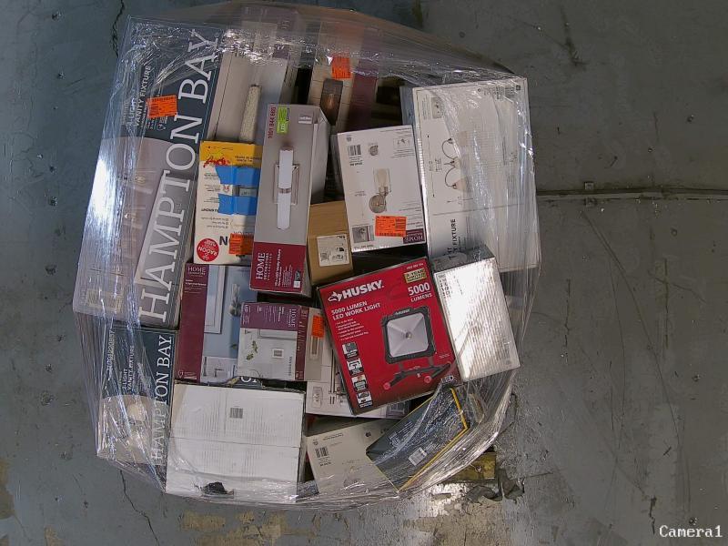 Lighting & Electrical - Halo, Airthings, Wyze, Hampton Bay, Lifx - Est Retail $4,771- 1plt