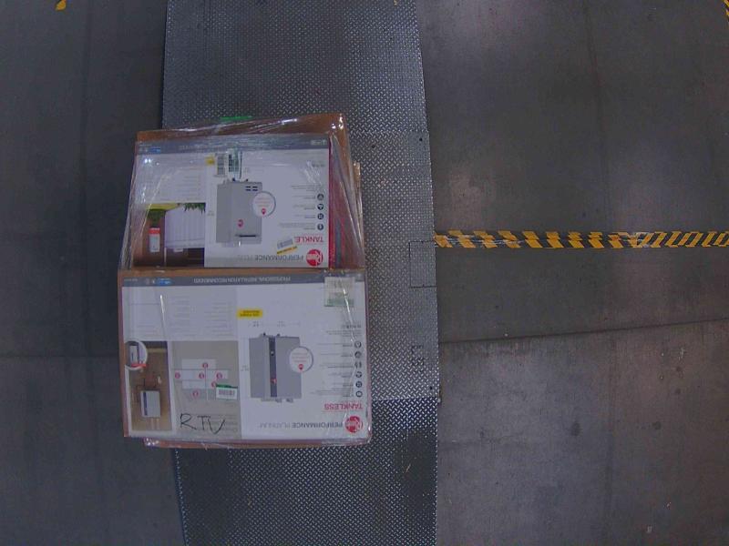 Plumbing - Rheem Indoor/Outdoor Natural Gas Tankless Water Heaters, Glacier Bay, HDC - Est Retail $8,745