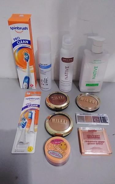 Health and Beauty - Real Techniques Makeup Brush Set, NYX Makeup Foundation - MSRP $25,351