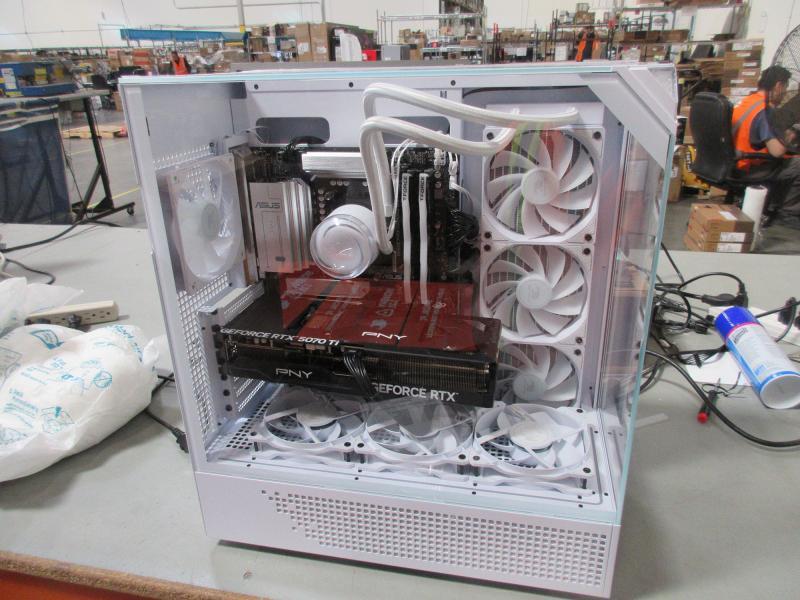 RTX 5070 Ti, RX 7900 XTX, PC Gaming Desktop Lot & More - $5.7K - 2 qty