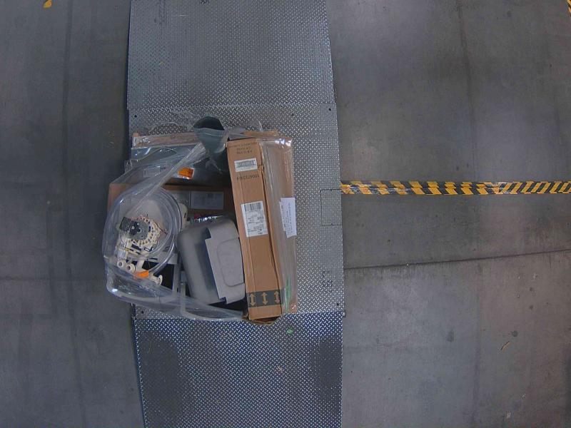 Plumbing- Rheem Indoor Liquid Propane Tankless Water Heater, Glacier Bay, UDP, Everbilt, Master Flow -Est Retail $3,586