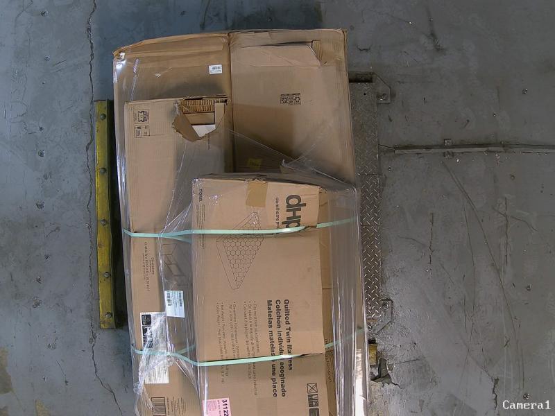 2 Pallets of Furniture - MSRP $1,049