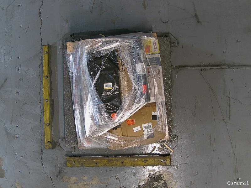 Flooring & Rugs - iliebe, ClosetMaid, JONATHAN Y, Unique Loom, Flora Bunda, MSI, Daltile, CAP - Est Retail $821