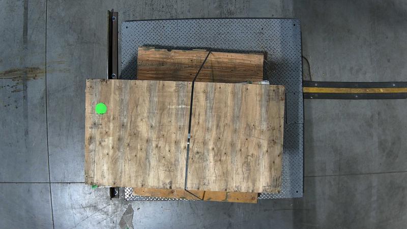 Pallet of Flooring & Rugs