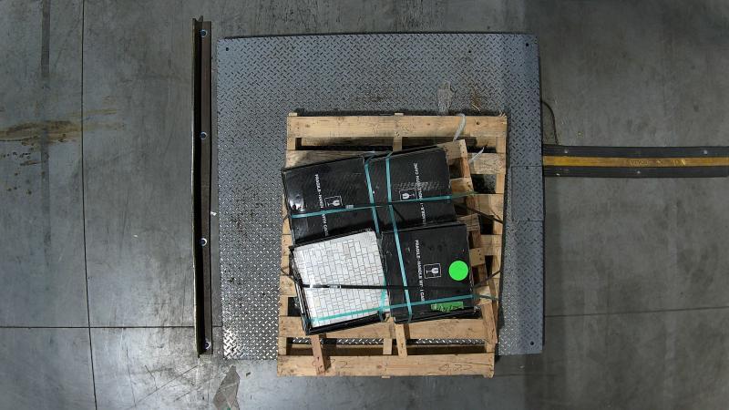 Pallet of Flooring & Rugs