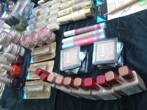 Top Cosmetic Makeup By Cover Girl, Max Factor, L'Oreal, Milani And More