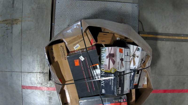 Lighting & Electrical - HALO CJB 4in Canless Downlights, Uolfin, LNC, JONATHAN Y, Progress Lighting - Est Retail $5,683