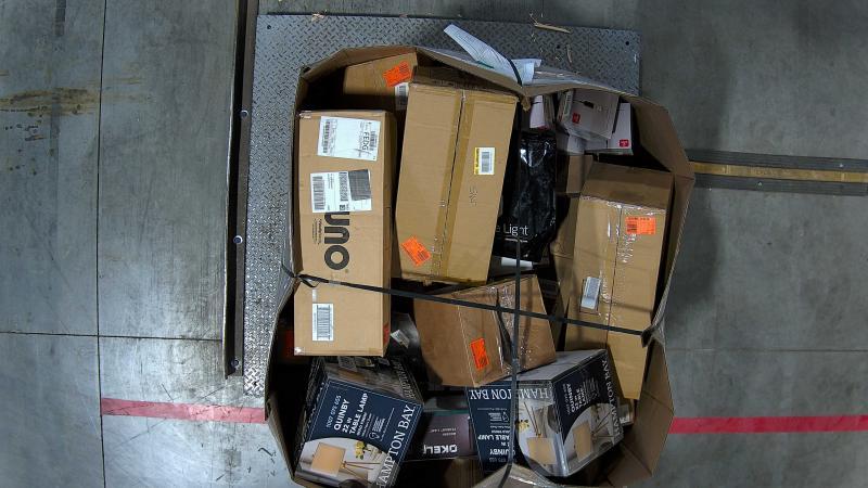 Lighting & Electrical - Armacost Lighting, ALORA MOOD, Kichler, Innolink, TOZING, Hunter, Briignite - Est Retail $5,731