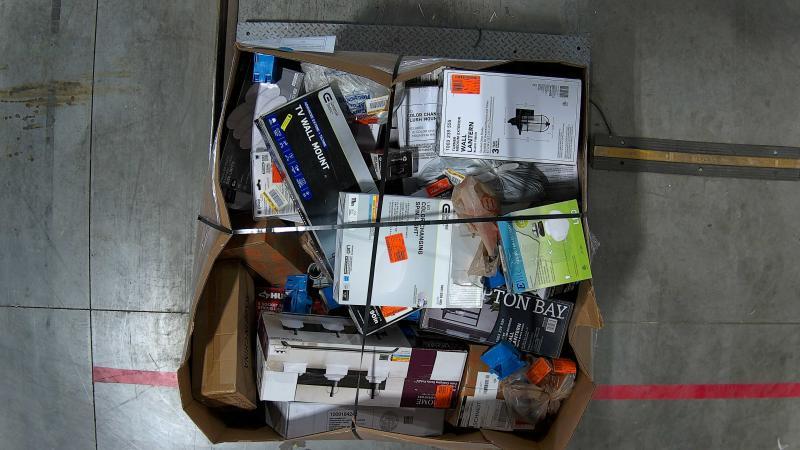 Lighting & Electrical - Commercial Electric, HDC, Hampton Bay - Est Retail $3,263- 1plt