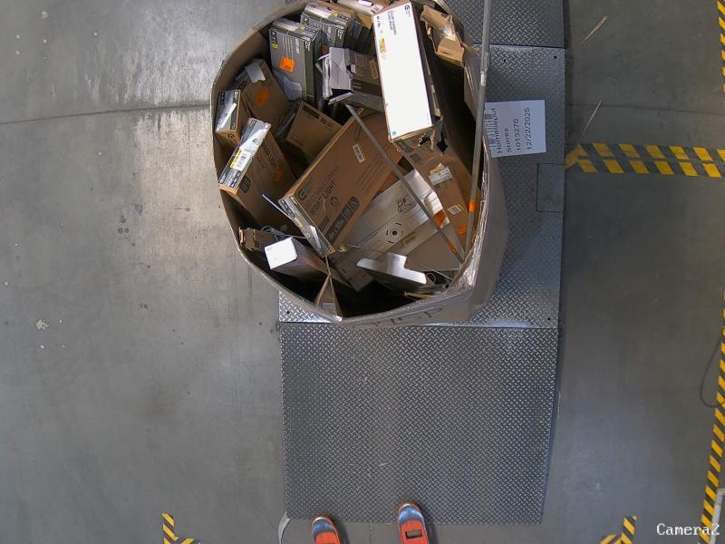 Lighting & Electrical - Commercial Electric, Carlon, Noble House, Wheatland Tube, Southland - Est Retail $1,298