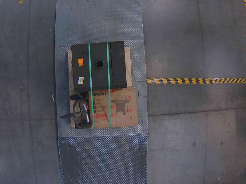 Seasonal - Nexgrill Oakford Pellet Grill Vertical Smoker, Nexgrill 4-Burner Propane Gas Grill - Est Retail $1,208