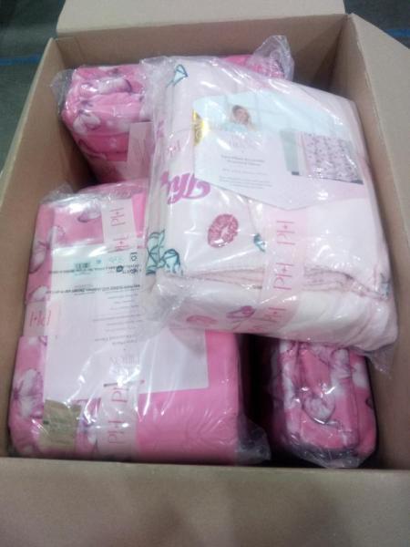 General Merchandise- Paris Hilton Luxe Plush Oversized Reversible Butterflies Pink Throw - MSRP $109