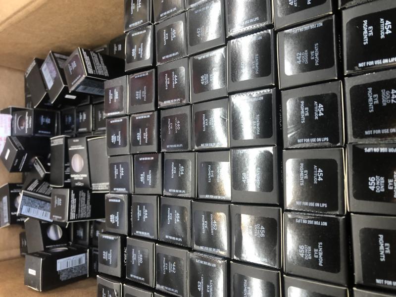 Loreal infallible magic pigment eyeshadow