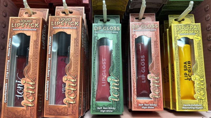 IONI ASSORTED COSMETICS