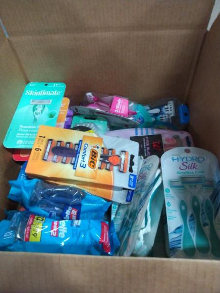 Health & Beauty- Schick Hydro Silk, BIC Soleil, Gillette Sensor2, Skintimate  - MSRP $808