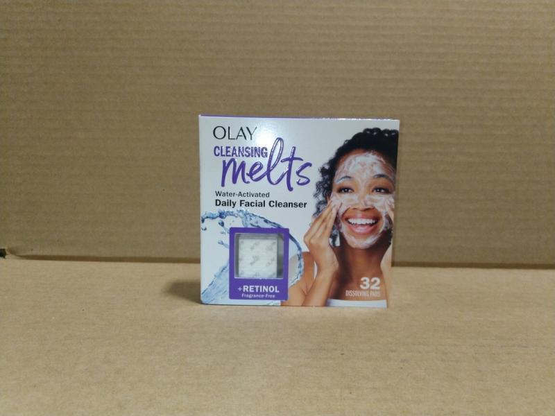 Health and Beauty - Olay Daily Facial Cleanser + Retinol Dissolving Pads Fragrance-Free - MSRP $32,376