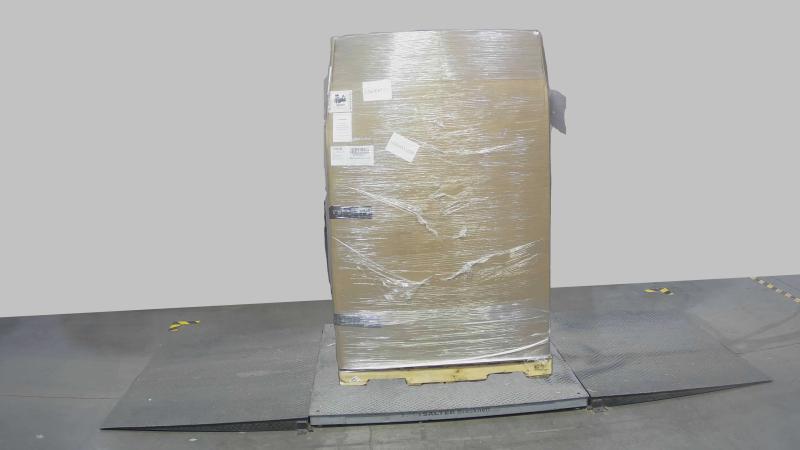 TRUCKLOAD of AMZ Smalls/Mediums - Google Pixel 10 Pro Fold, Apple 2025 MacBook Air, Optoma Projector - MSRP $496,510