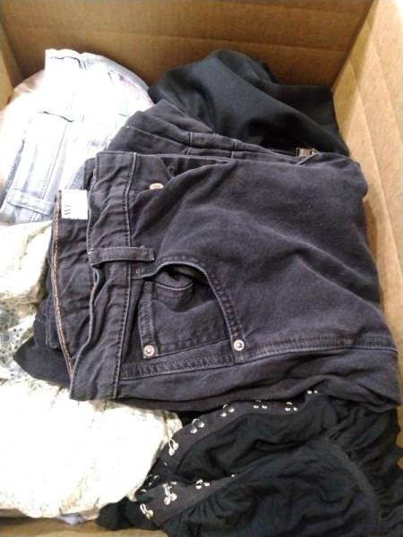 Women's Apparel by Free People, Nike Sportware, & MOTHER - Original MSRP $1,128