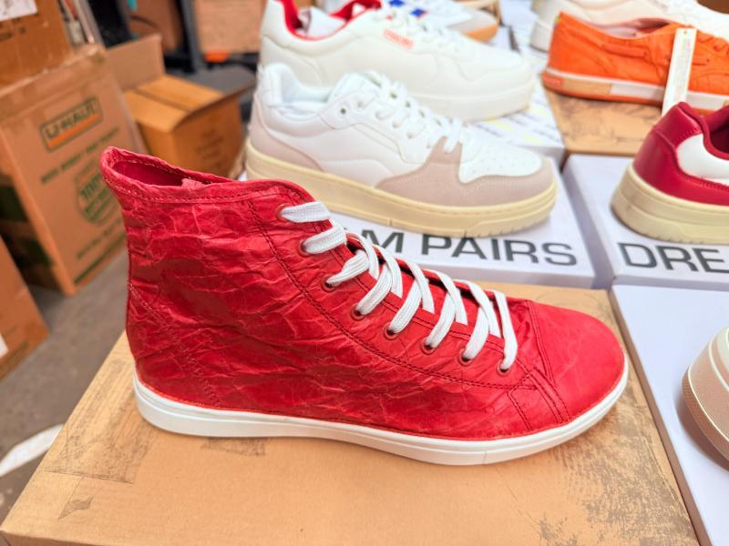 Bulk Lot of 200 Mixed Brand Sneakers Men's & Women's