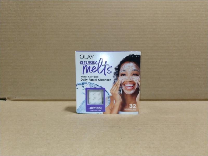 Health and Beauty - Olay Daily Facial Cleanser + Retinol Dissolving Pads Fragrance-Free - MSRP $32,376
