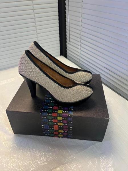 New Women's Bernie Mev Brand Name Shoes, MSRP $99,000