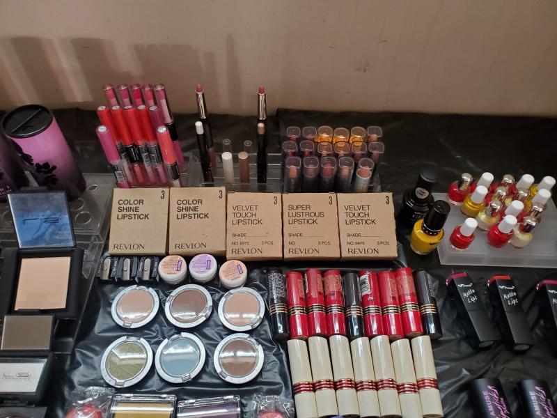 Cosmetics Maybelline, Avon,Revlon, MaryKate & Ashley,And more...