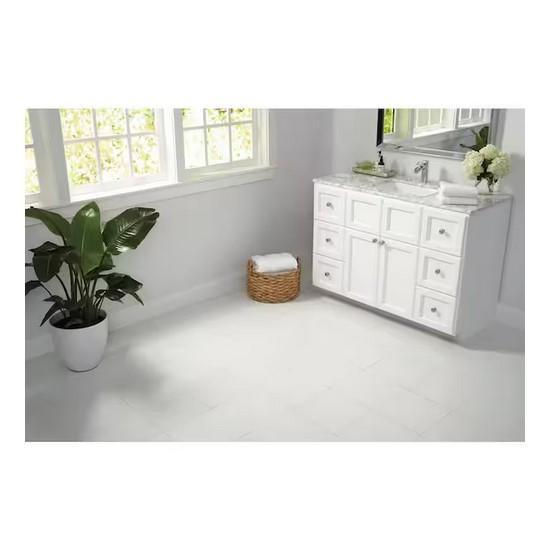 Flooring & Rugs - Daltile, HDC - Est Retail $905 - 2 plts