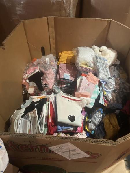 Children's Clothing - Bulk Lot 875 pieces