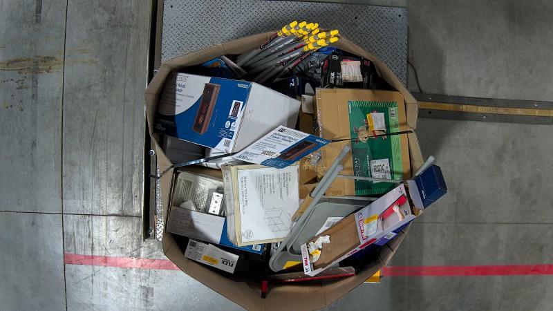 Govee 100ft Plug-in String Lights, Globe Electric DAYTON 52in Ceiling Fan, InSinkErator Garbage Disposal - MSRP $4,868