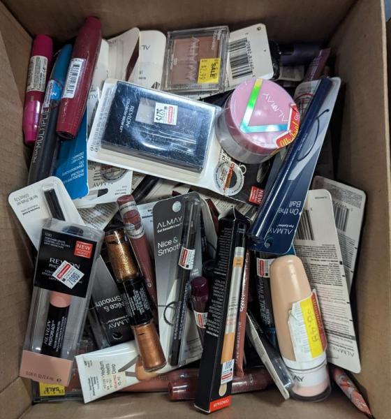 300ct Assorted Revlon/Almay Cosmetics Over $5,000 Retail