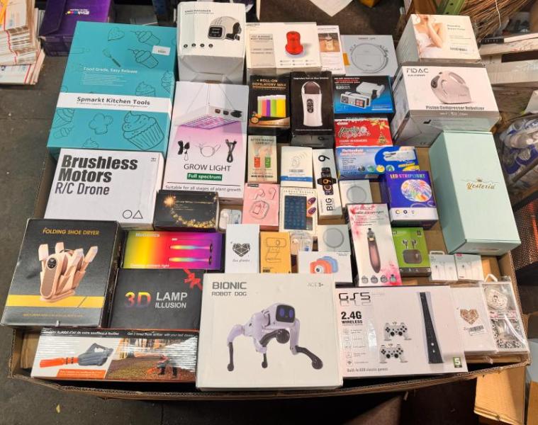 Bulk Lot of 500 Mixed Electronics, Gadgets & Home Goods MSRP $15,000