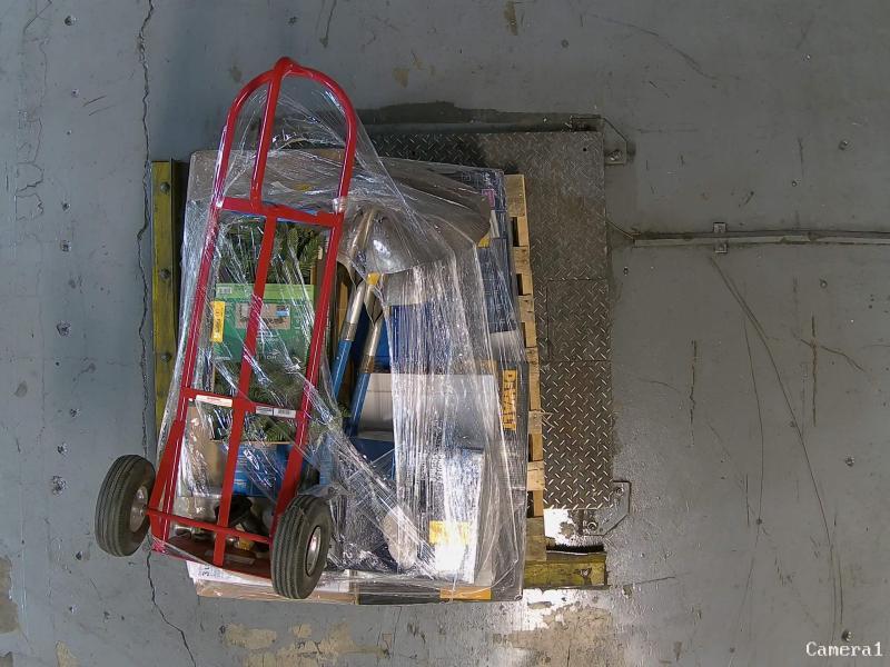 Holiday Living Animatronic 65.6in Freestanding Elf Yard Decor, GE 7.5ft Montana Fir Pre-lit Christmas Tree -MSRP $2,884